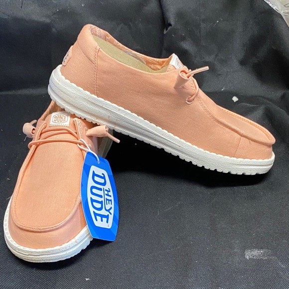 Hey Dude Shoes - Hey Dude Womens Peach Loafers